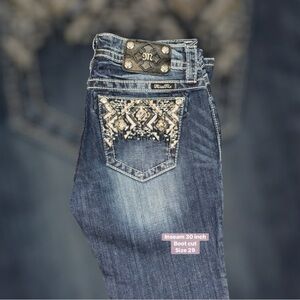 Miss me jean size 29 boot cut